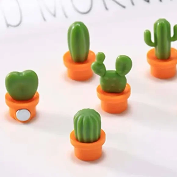 🌵Miniature Cactus Magnet Set🌵 - Picture 3 of 3